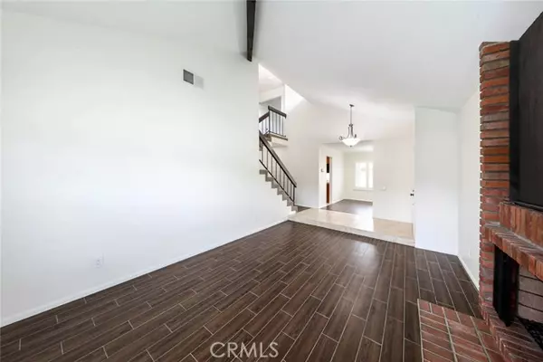 Irvine, CA 92604,5 Sandpiper