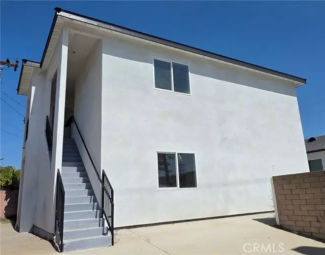 Lakewood, CA 90712,4705 Lakewood #1