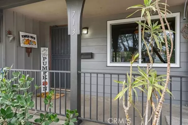 Anaheim, CA 92805,713 N Poplar Place