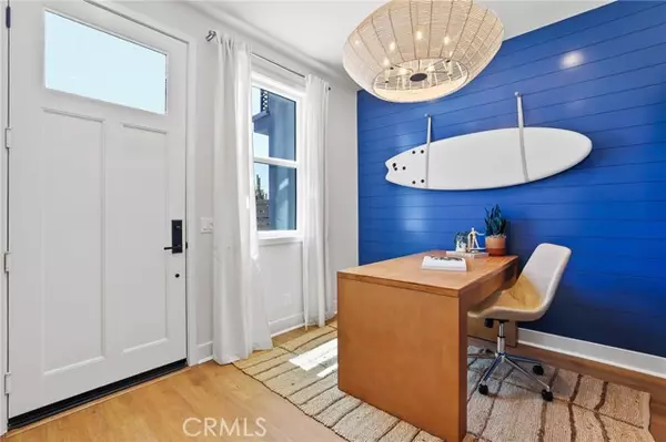 Huntington Beach, CA 92648,19051 Main Street #113