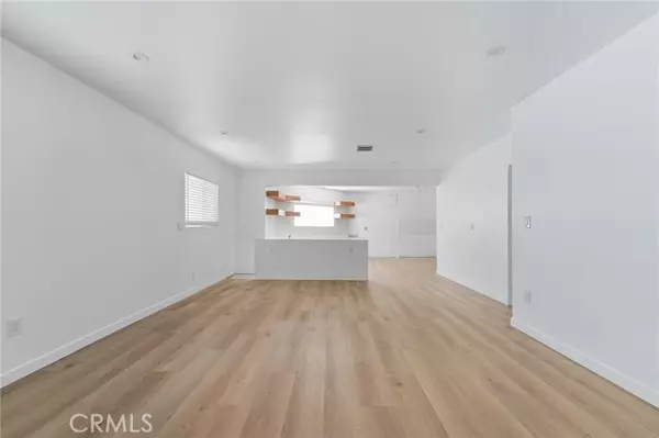 Culver City, CA 90230,11946 Aneta