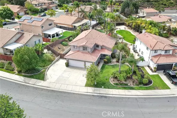 Corona, CA 92883,22801 Hannah