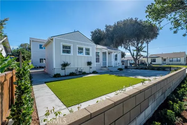 Lakewood, CA 90712,5602 Verdura Ave