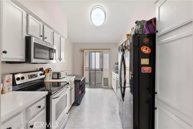 Yorba Linda, CA 92887,5160 Twilight Canyon #G