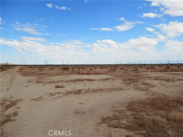 Rosamond, CA 93560,0 Fisher Ave + 112 St.W