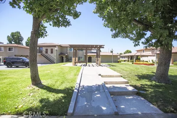 Chino, CA 91710,12635 Franklin Court #8B