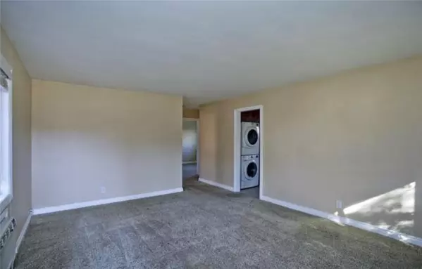 Costa Mesa, CA 92627,182 Costa Mesa Street