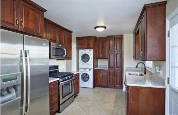 Costa Mesa, CA 92627,182 Costa Mesa Street