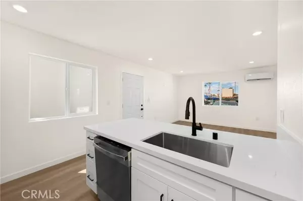 San Clemente, CA 92672,102 E Avenida San Gabriel #B