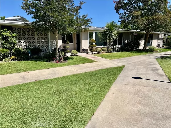 Seal Beach, CA 90740,13100 Shawnee Ln M11 #208H