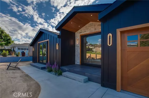 Redondo Beach, CA 90277,411 Via Mesa Grande