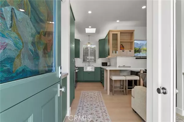 Corona Del Mar (newport Beach), CA 92625,418 Angelita Drive