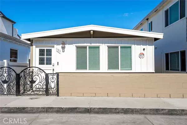 Newport Beach, CA 92663,121 25th