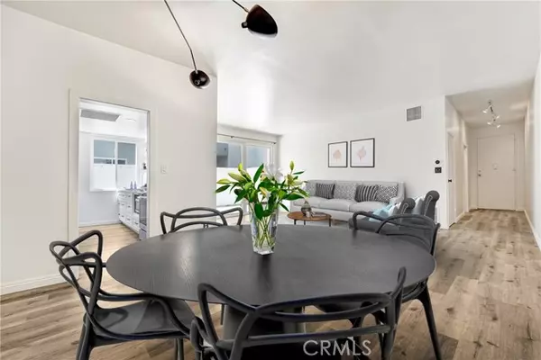 Culver City, CA 90230,6150 Buckingham #106