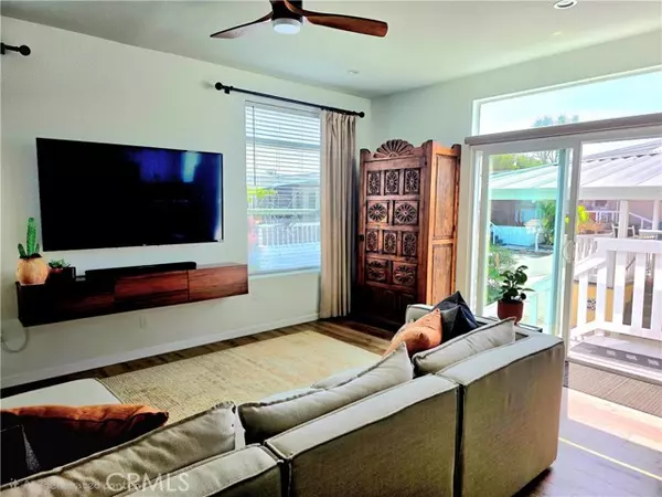 Long Beach, CA 90803,307 N Sandpiper Drive #148