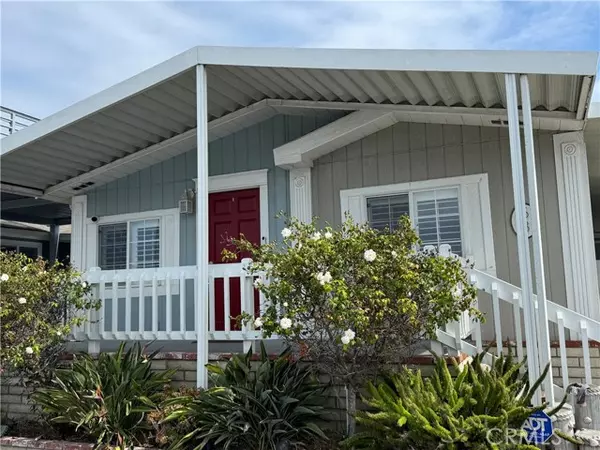 Huntington Beach, CA 92646,21851 Newland #58