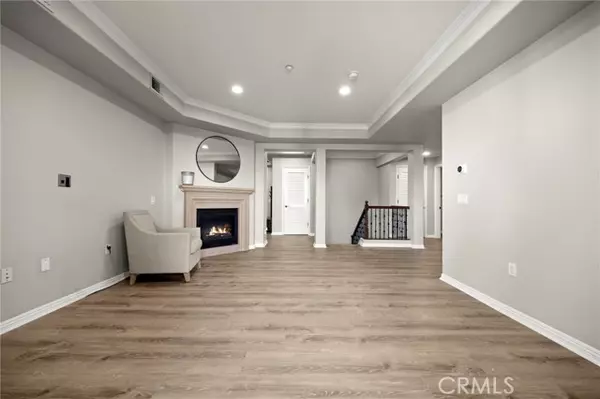 Costa Mesa, CA 92627,401 Bernard Street #211