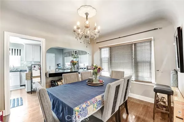 Pasadena, CA 91107,1982 Corson Street