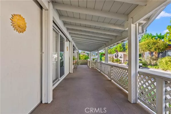 Irvine, CA 92620,5200 Irvine Blvd. Space 250