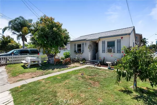 Paramount, CA 90723,16403 Parkshire Court