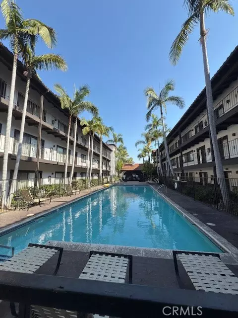 Fountain Valley, CA 92708,17200 Newhope Street #217