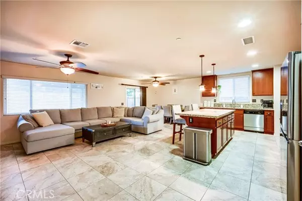 Hemet, CA 92543,3221 Bellwood Street