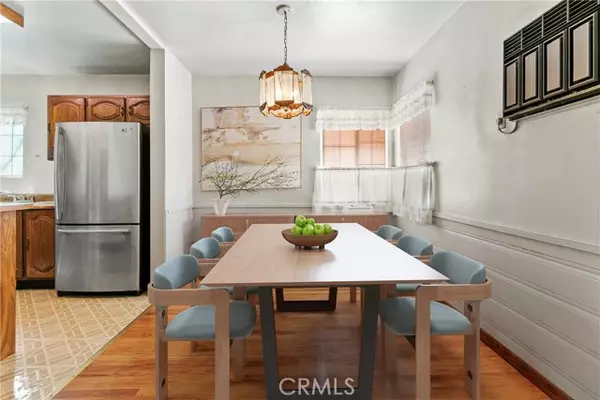 North Hollywood (los Angeles), CA 91606,6640 Farmdale Avenue