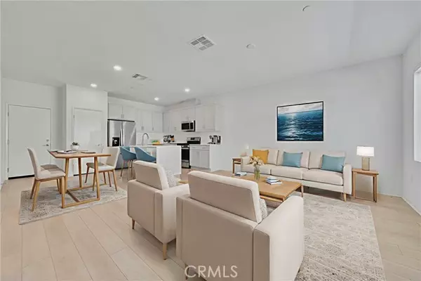 Fallbrook, CA 92028,308 Citrine Trail