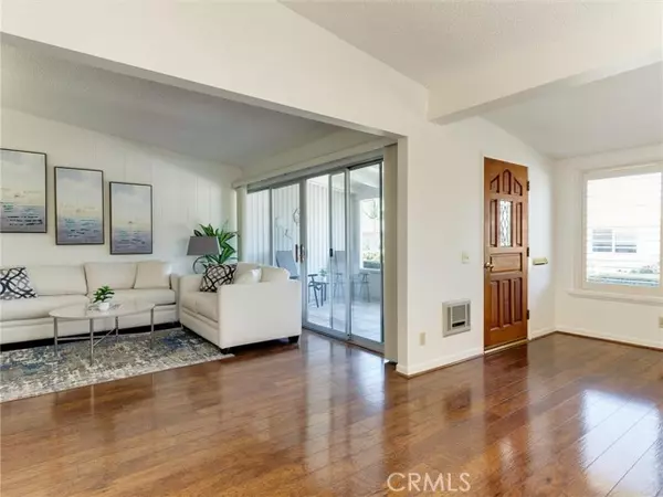 Seal Beach, CA 90740,1661 Monterey Road #16-L