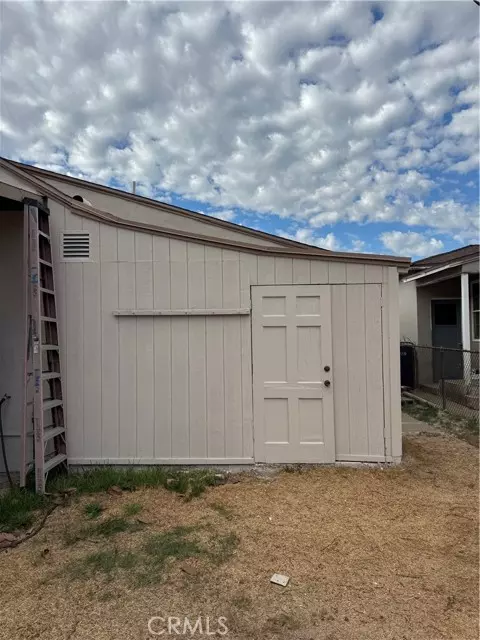 Pico Rivera, CA 90660,5618 Manzanar