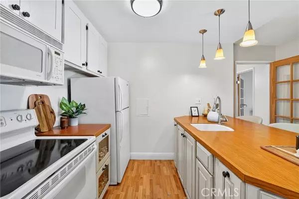 Long Beach, CA 90804,5585 E Pacific Coast Highway #161