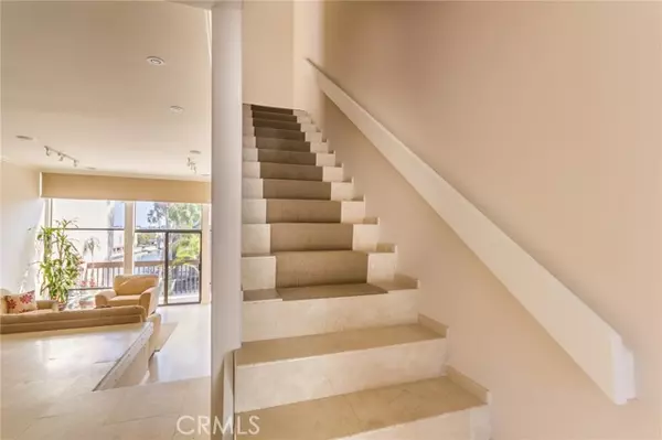 Long Beach, CA 90803,5336 Marina Pacifica