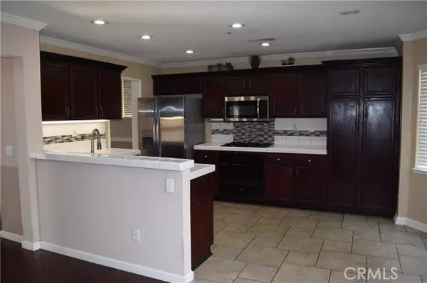 Covina, CA 91722,573 E Stephanie