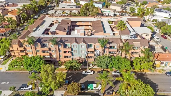 Long Beach, CA 90804,2507 E 15th #304