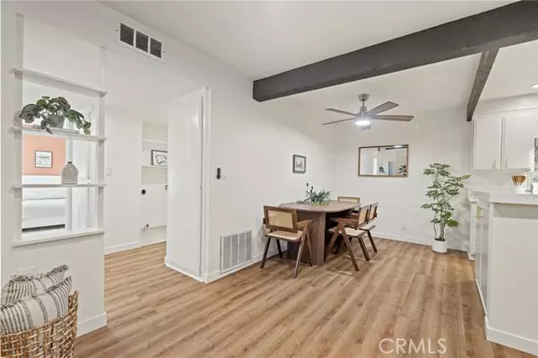 Long Beach, CA 90807,3725 Country Club Drive #10