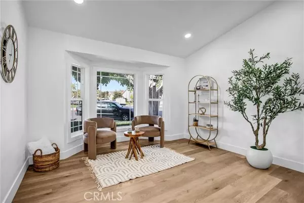 Anaheim, CA 92807,4568 E Meadowhill Avenue