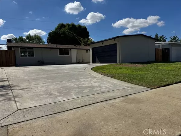 2100 Gregory, La Habra, CA 90631