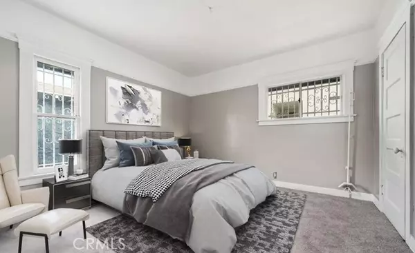 Los Angeles, CA 90003,454 W 59th Place