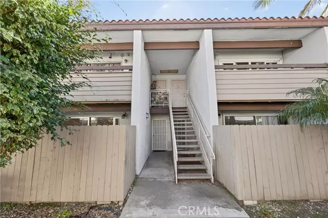 Santa Ana, CA 92704,2511 W Sunflower Avenue #K4