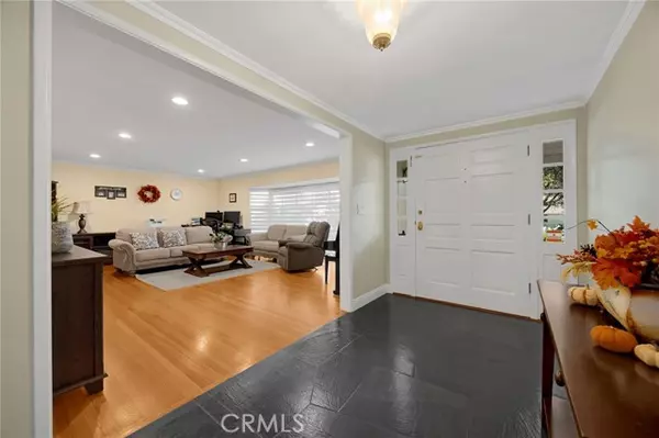 Glendora, CA 91741,1627 Oak Tree Lane