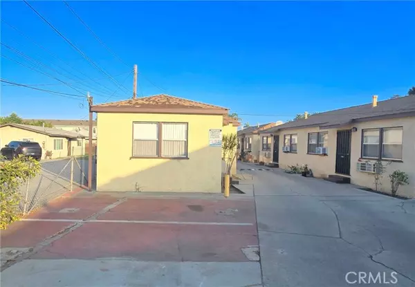 Bell, CA 90201,6702 Flora #A