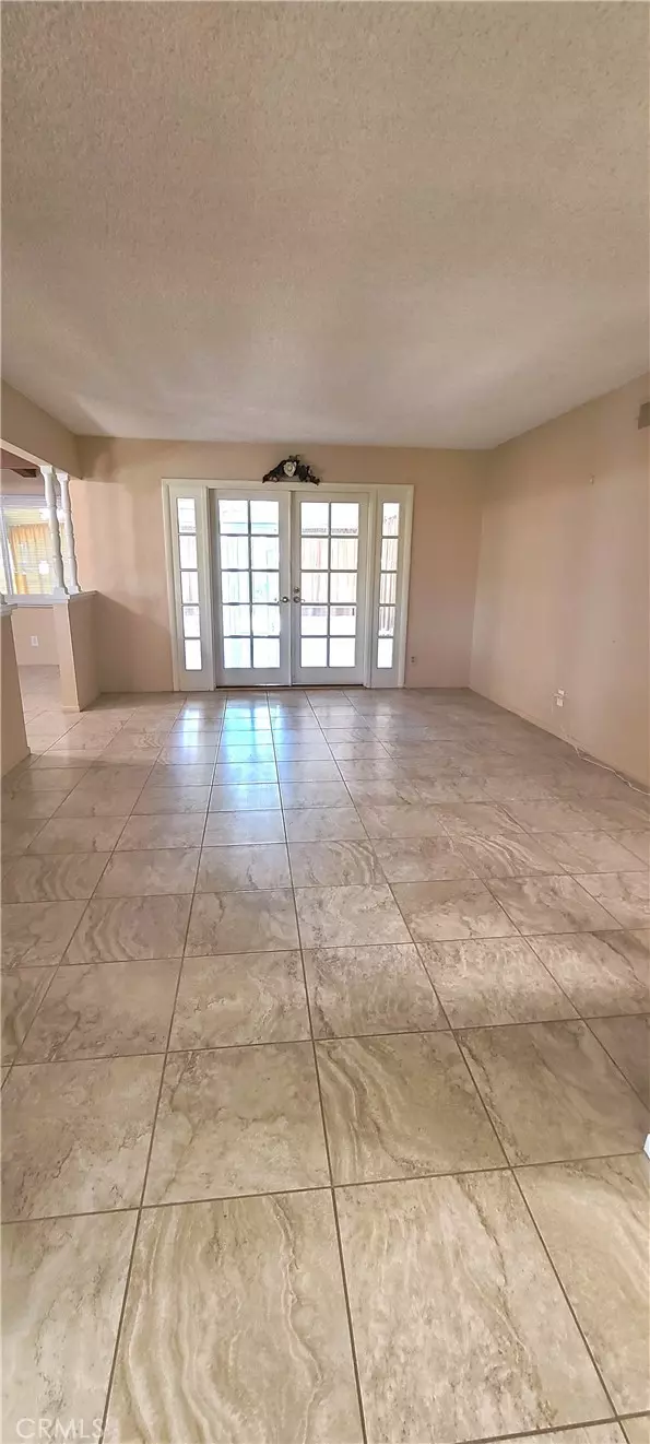 La Mirada, CA 90638,15856 Lawnhill Drive