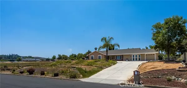 16481 Valle Vista Way, Riverside, CA 92506
