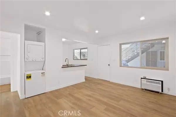 Pico Rivera, CA 90660,4707 Rosemead Blvd