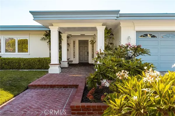 Corona Del Mar (newport Beach), CA 92625,2707 Island View