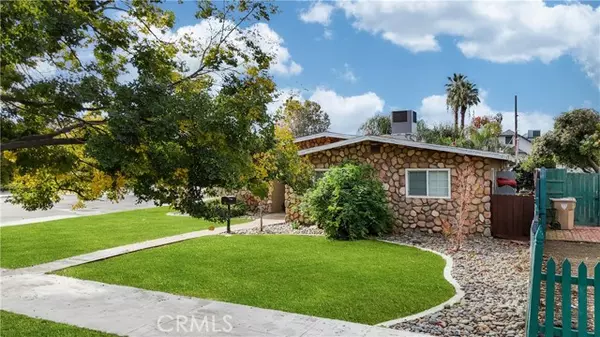 Bakersfield, CA 93304,201 Oleander