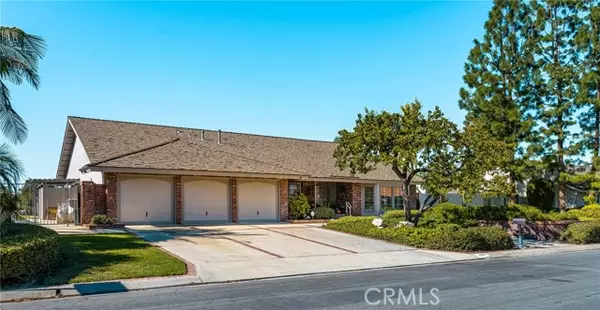 Yorba Linda, CA 92886,5861 Sunmist Drive