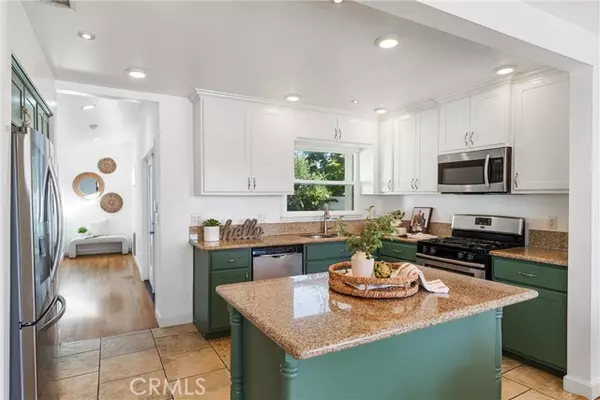 Hawthorne, CA 90250,5475 W 121st