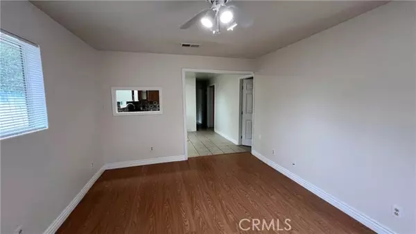 Lake Elsinore, CA 92530,17639 Bobrick