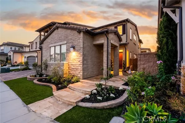 Huntington Beach, CA 92649,17301 Juniper Lane